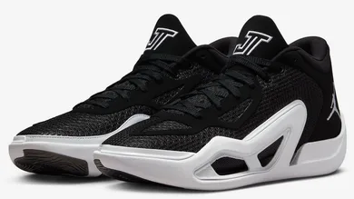 Jordan-Tatum-1-Black-White-FB2863-001-4