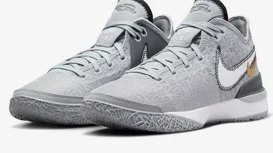 Nike-LeBron-NXXT-Gen-Wolf-Grey-Metallic-Gold-DR8784-004-4