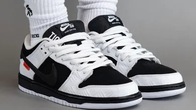 Tightbooth-Nike-SB-Dunk-Low-FD2629-100-On-Feet