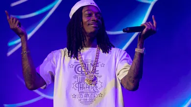 "Spinning Gold" Premiere - Show