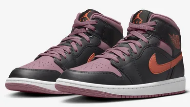 Air-Jordan-1-Mid-SE-Sky-J-Mauve-Orange-FB9911-008-4
