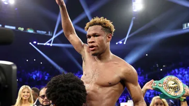 Devin Haney v Vasyl Lomachenko