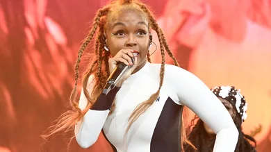 Janelle Monae Responds Thirsty Fan Tweets