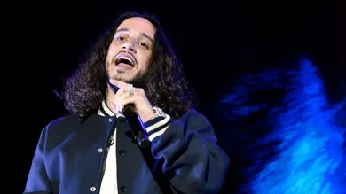 Russ Performs At Sacramento Memorial Auditorium