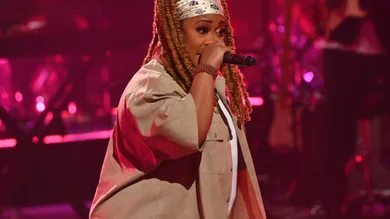 da-brat-unveils-first-photos-newborn-baby