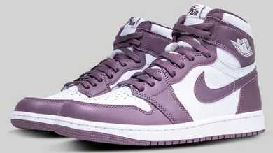 Air-Jordan-1-Mauve-DZ5485-105