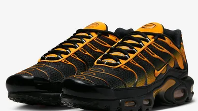 Nike-Air-Max-Plus-Black-Sundial-DM0032-007-4