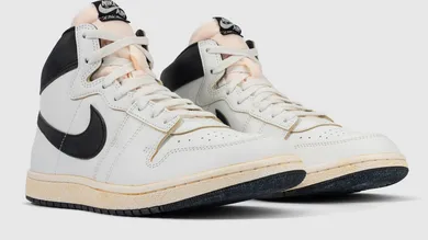 A-Ma-Maniere-Jordan-Air-Ship-White-Black-DX4976-100-Release-Date