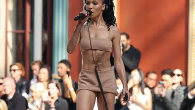 Valentino : Runway - Paris Fashion Week - Womenswear Spring/Summer 2024