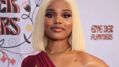 Femme It Forward: Give Her FlowHERS Awards Gala