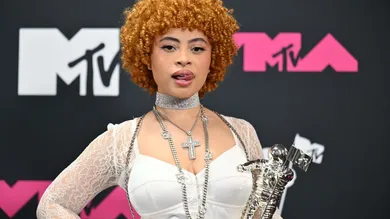 TOPSHOT-US-ENTERTAINMNET-MUSIC-AWARD-MTV-PRESS ROOM