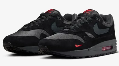 Nike-Air-Max-1-Bred-Black-Anthracite-University-Red-FV6910-001-4