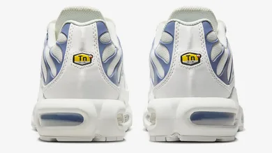 Nike-Air-Max-Plus-Summit-White-Ashen-Slate-Light-Armory-Blue-DZ3671-104-5