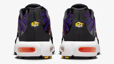 Nike-Air-Max-Plus-Voltage-Purple-DX0755-500-5