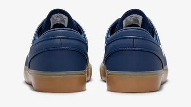 Nike-SB-Zoom-Janoski-OG-Navy-Gum-FJ1675-400-5