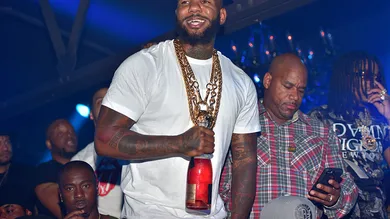 The Game Host Prive