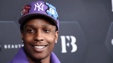 Rihanna Celebrates Her Beauty Brands Fenty Beauty And Fenty Skin