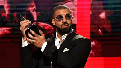 2016 American Music Awards - Roaming Show