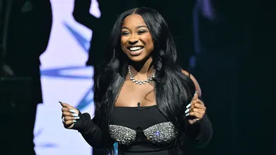 2023 ESSENCE Holiday Special