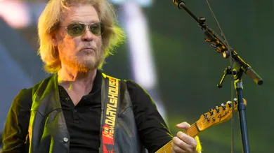 daryl hall net worth