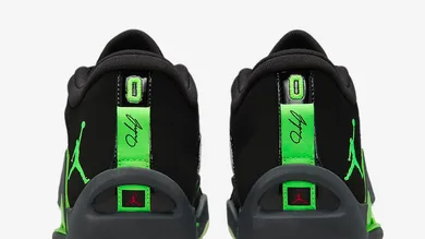 Jordan-Tatum-1-Black-Green-Strike-5