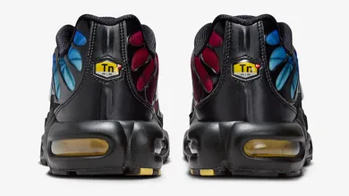 Nike-Air-Max-Plus-25th-Anniversary-FV0393-001-5