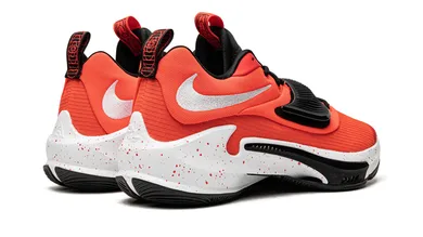 Nike Zoom Freak 3 Team Bright Crimson (Back View)