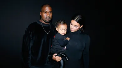 Balenciaga : Front Row - Paris Fashion Week Womenswear Spring/Summer 2015