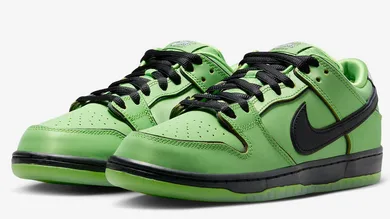 The-Powerpuff-Girls-Nike-SB-Dunk-Low-Buttercup-4