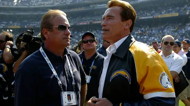 NFL: Chargers Beat Texans 35-10