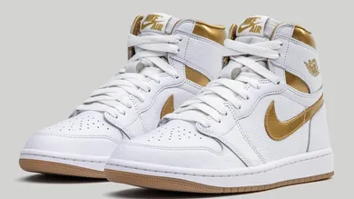 Air-Jordan-1-High-OG-Metallic-Gold-1