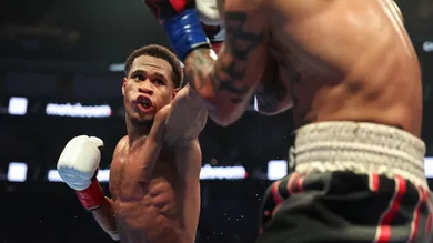 Devin Haney v Regis Prograis