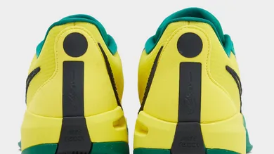 Nike-Sabrina-1-Oregon-Ducks-3