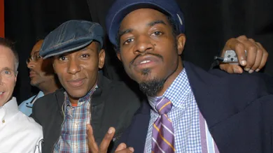 Mercedes-Benz Fashion Week Spring 2004 - Tommy Hilfiger - Backstage