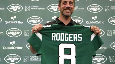 New York Jets Introduce Quarterback Aaron Rodgers