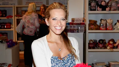 Dina Manzo Visits The New York Gift Show