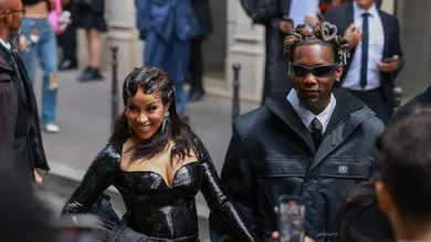 Balenciaga : Outside Arrivals - Paris Fashion Week - Haute Couture Fall/Winter 2023/2024