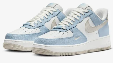 Nike-Air-Force-1-Low-Light-Armory-Blue-Light-Bone-3