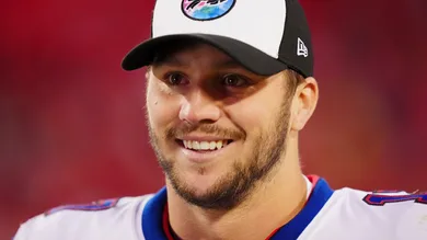 Buffalo Bills v Kansas City Chiefs