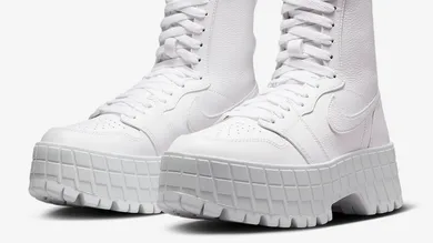 Air-Jordan-1-Brooklyn-Triple-White-FJ5737-111-4