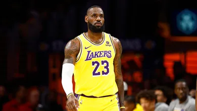 Sacramento Kings v Los Angeles Lakers