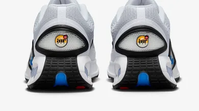 Nike-Air-Max-Dn-Pure-Platinum-Hyper-Royal-DV3337-005-5