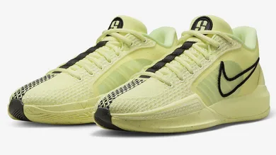 Nike-Sabrina-1-Luminous-Green-FQ3381-303-4