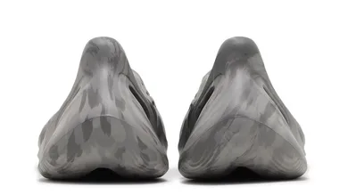 adidas-Yeezy-Foam-Runner-MX-Granite-IE4931-3