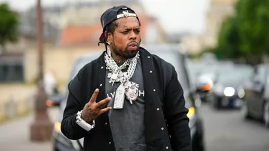 Street Style - Paris Fashion Week - Menswear Spring/Summer 2023 : Day Two