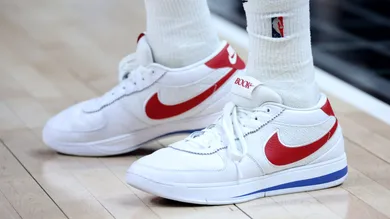 Phoenix Suns v Los Angeles Clippers