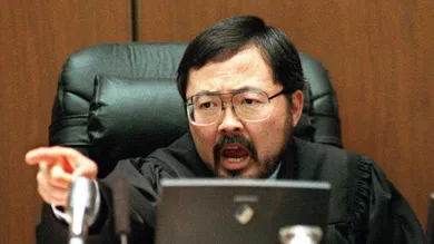 Judge Lance Ito points to and yells at defense att