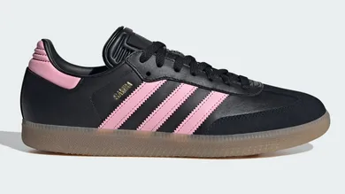 Lionel-Messi-adidas-Samba-Indoor-Inter-Miami-CF-Away-Kit-IH8157