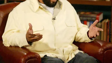 Suge Knight Appears on "The Late Late Show" with Guest Host D.L. Hughley - November 19, 2004