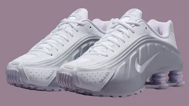 Nike-Shox-R4-White-Metallic-Platinum-Barely-Grape-HF5076-100